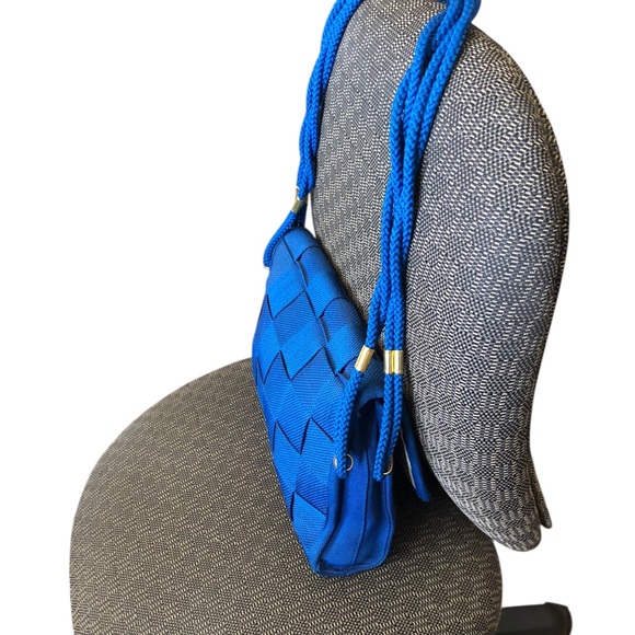 Gabriella Modern Blue Shoulder Bag with Structured Design main image 6